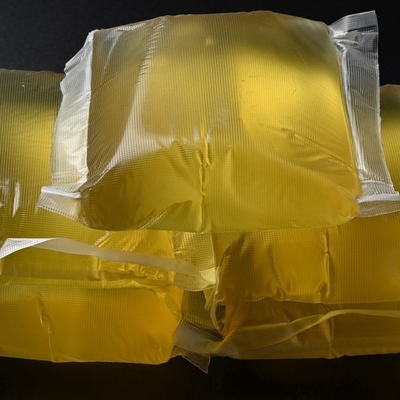 Colata calda sensibile alla pressione adesiva d'imballaggio di gomma sintetica della colata calda per la carta del bastone